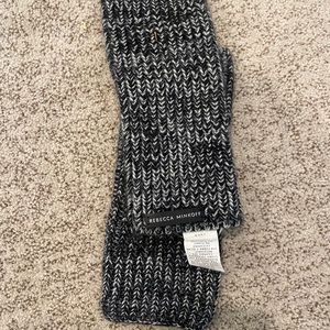 Rebecca Minkoff thumb hole gloves/warmers, gray/black pair one size